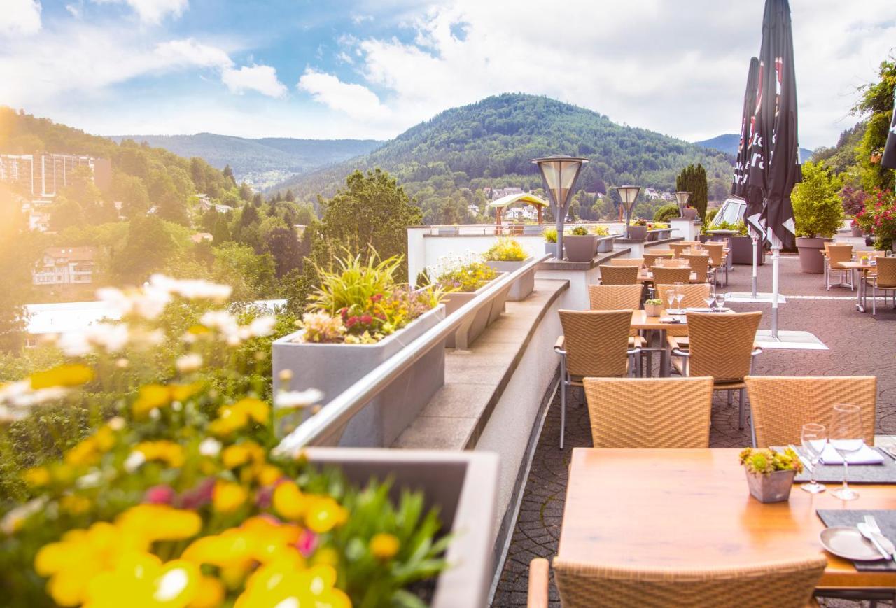 Hotel Schwarzwald Panorama Bad Herrenalb Esterno foto